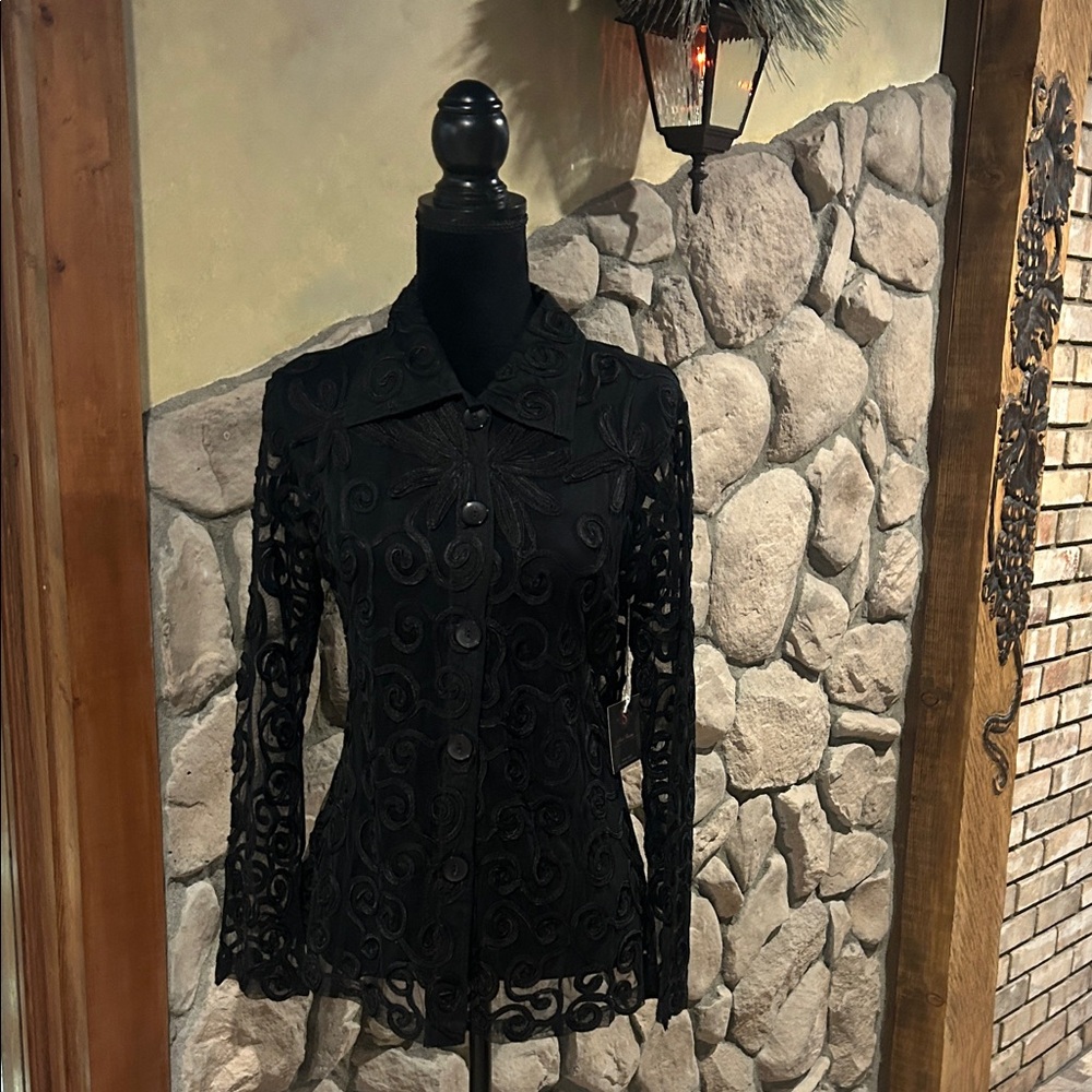 NWT Parsley & Sage Elegant Black Lace Button-Up Blouse S